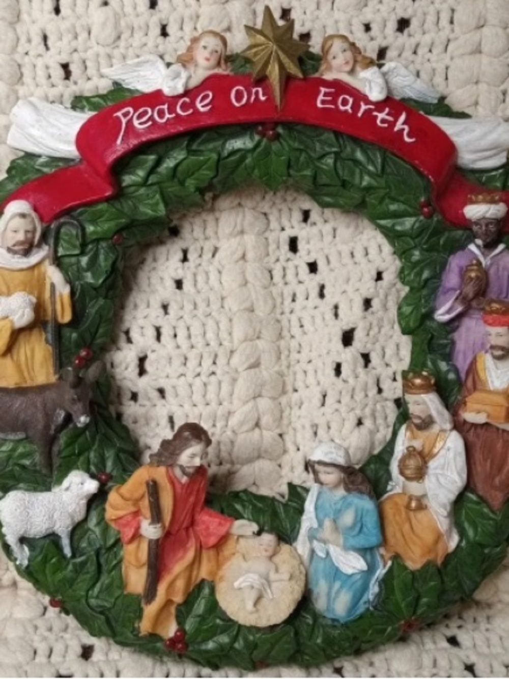 Peace on Earth Nativity Holiday Wreath — Red & Green Decorative Wreath